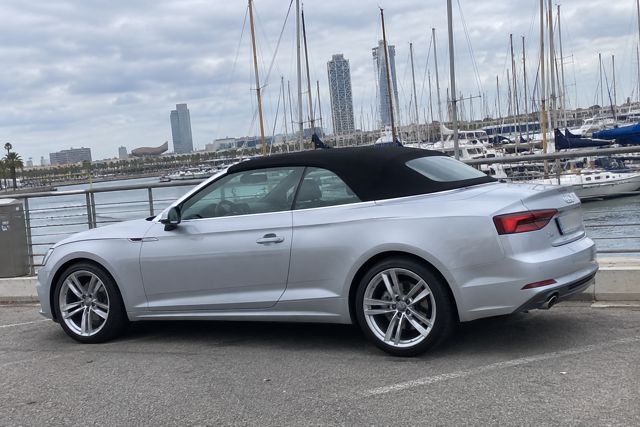 Audi A5 Cabriolet for rent in Barcelona