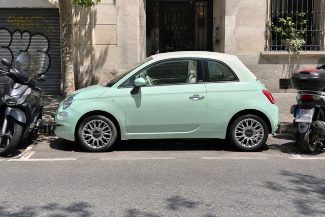 Fiat 500C for rent in Barcelona