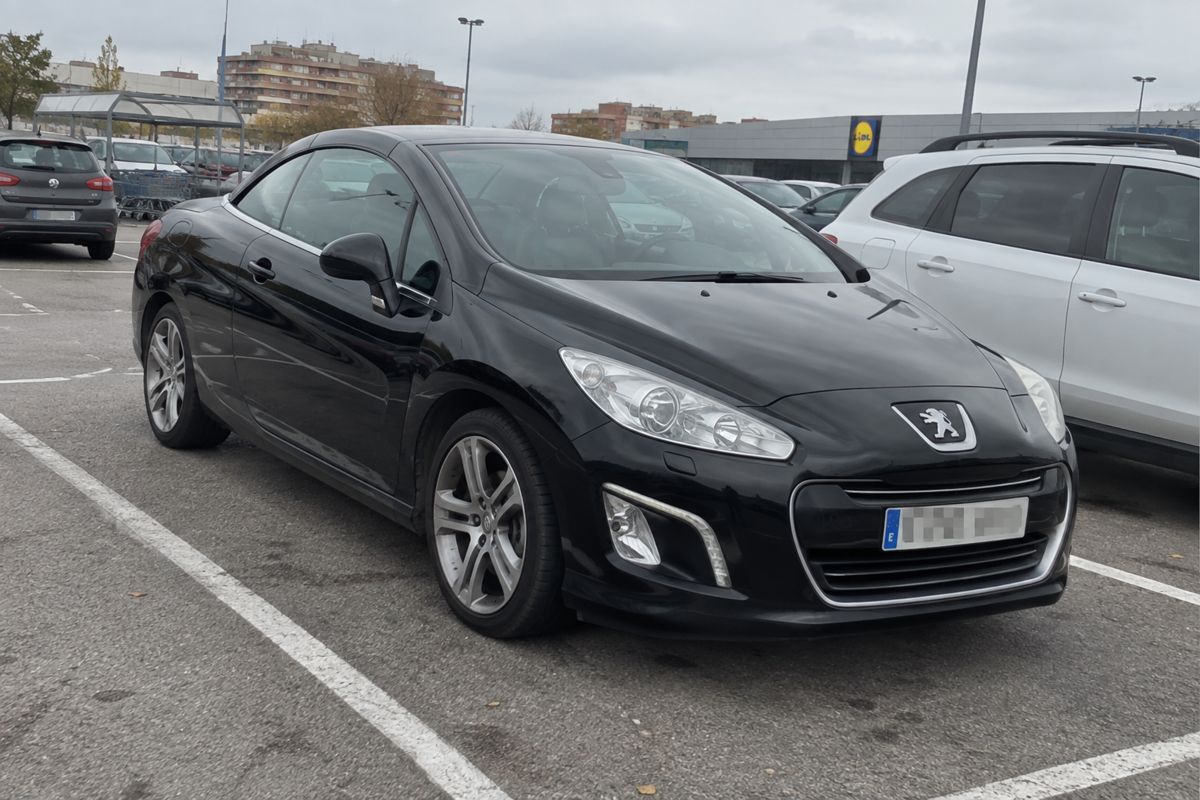 Peugeot 308 CC — 1